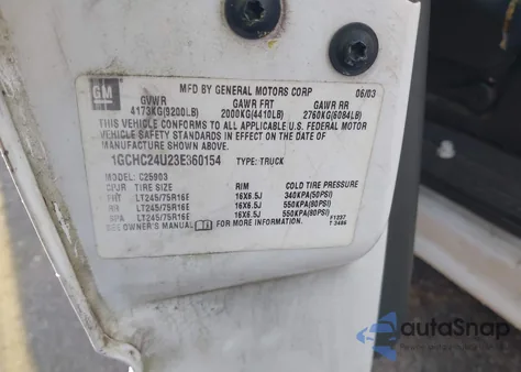 2003 Chevrolet Silverado 2500Hd Work Truck z USA, uszkodzony, nr VIN 1GCHC24U23E360154